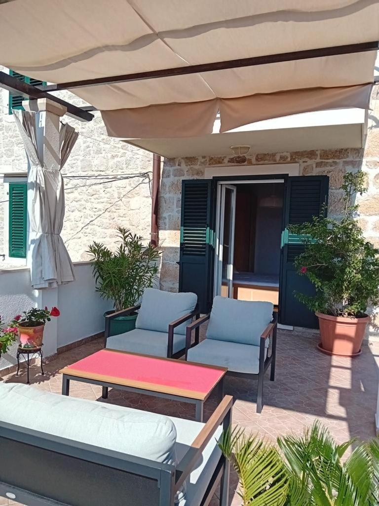 Villa Anna Milna  Exterior foto