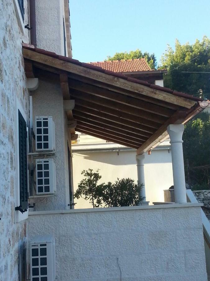 Villa Anna Milna  Exterior foto
